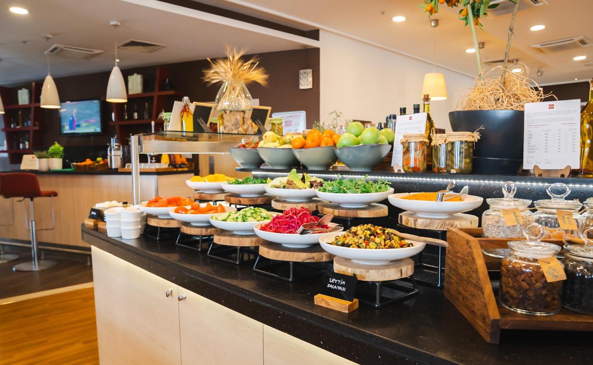Ibis Adana Hotel Ngoại thất bức ảnh