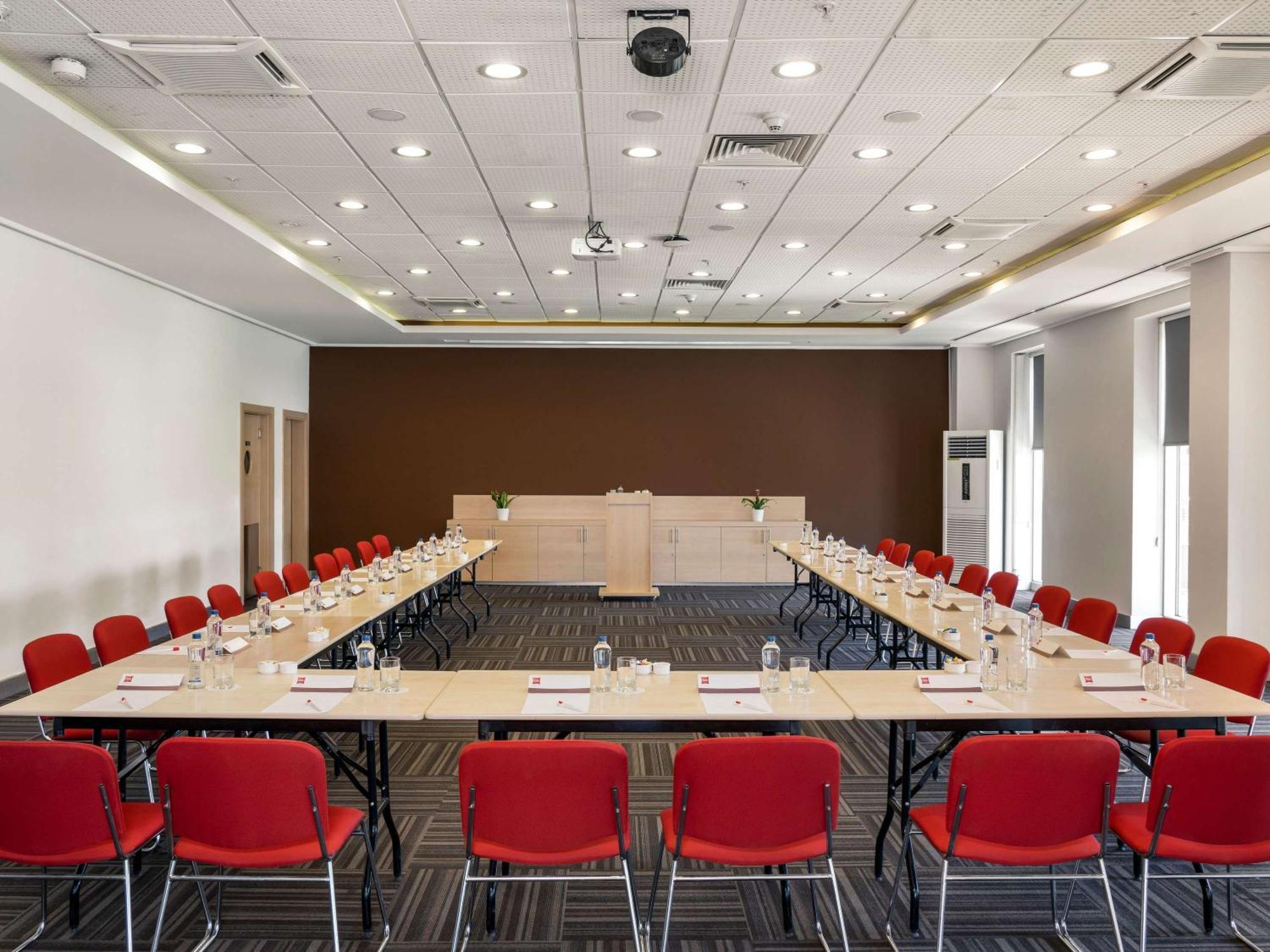 Ibis Adana Hotel Ngoại thất bức ảnh